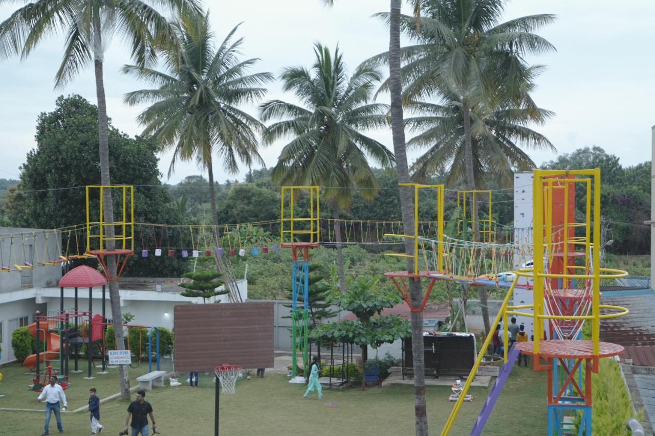 Royal Lotus View Resotel Devanahalli Buitenkant foto